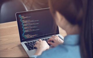 宜阳 api php源码,下载的php源码怎么运行呢？